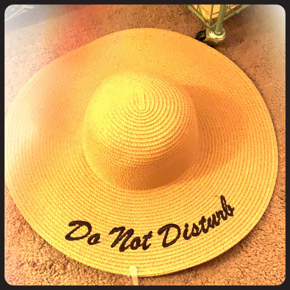 Wide brim “do not disturb” hat